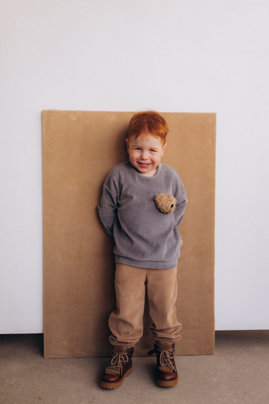 WOOLY ORGANIC – Pantalon en velours – Stucco