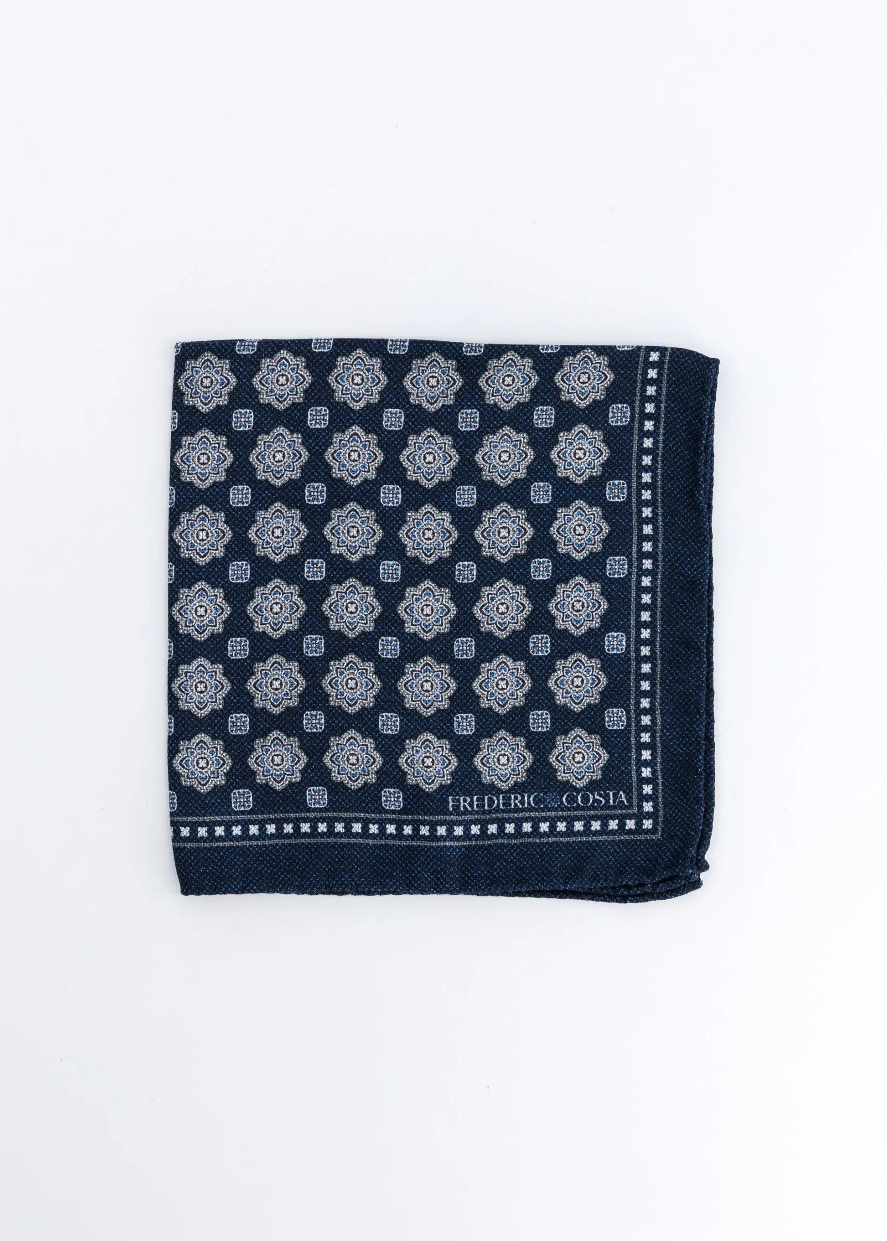 Pochette De Costume Marta – PO03SI-BEM011