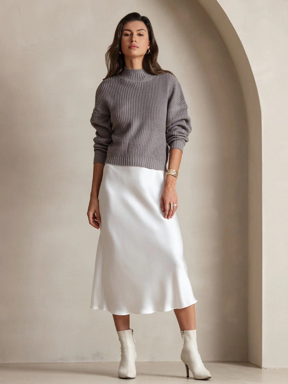Robe Longue en Soie Pure avec Bretelles Spaghetti – Image 7