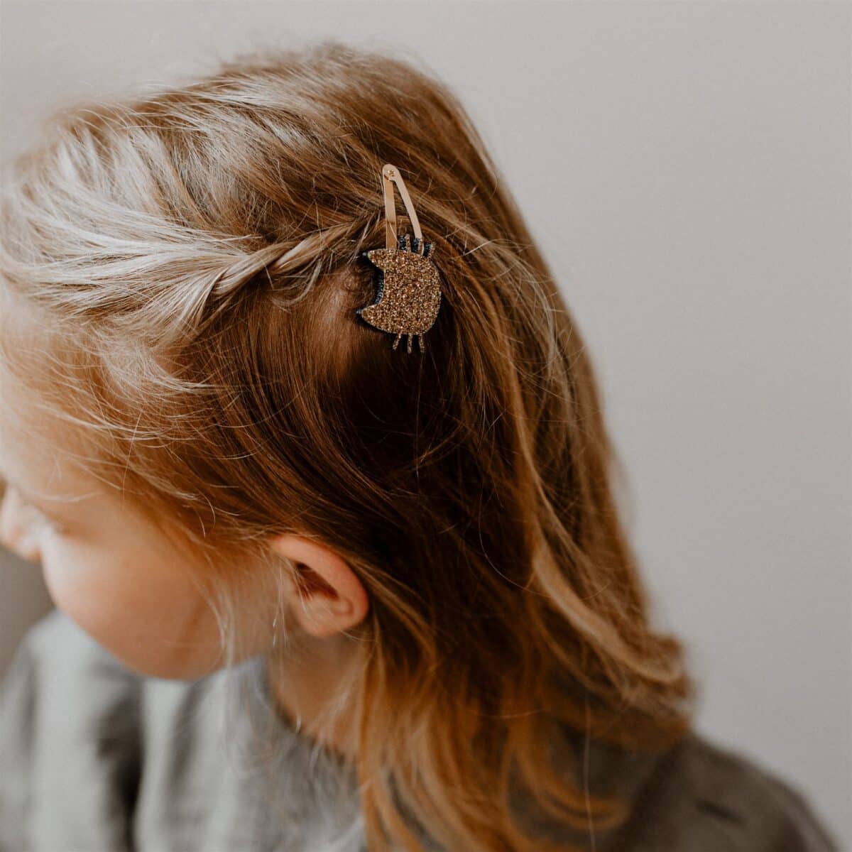 LES PETITES HIRONDELLES – Barrettes doubles chats moustaches – Doré – Image 2