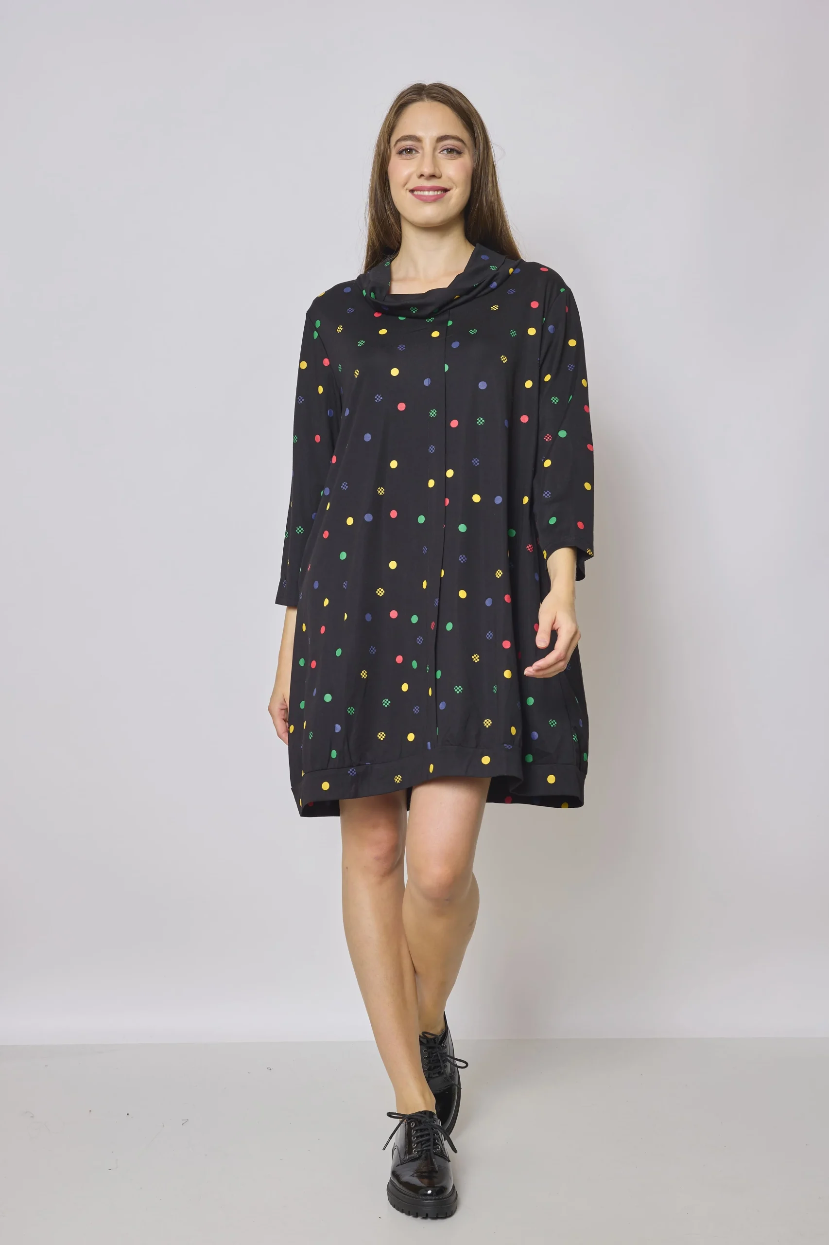 Robe tunique col roulé à pois colorés