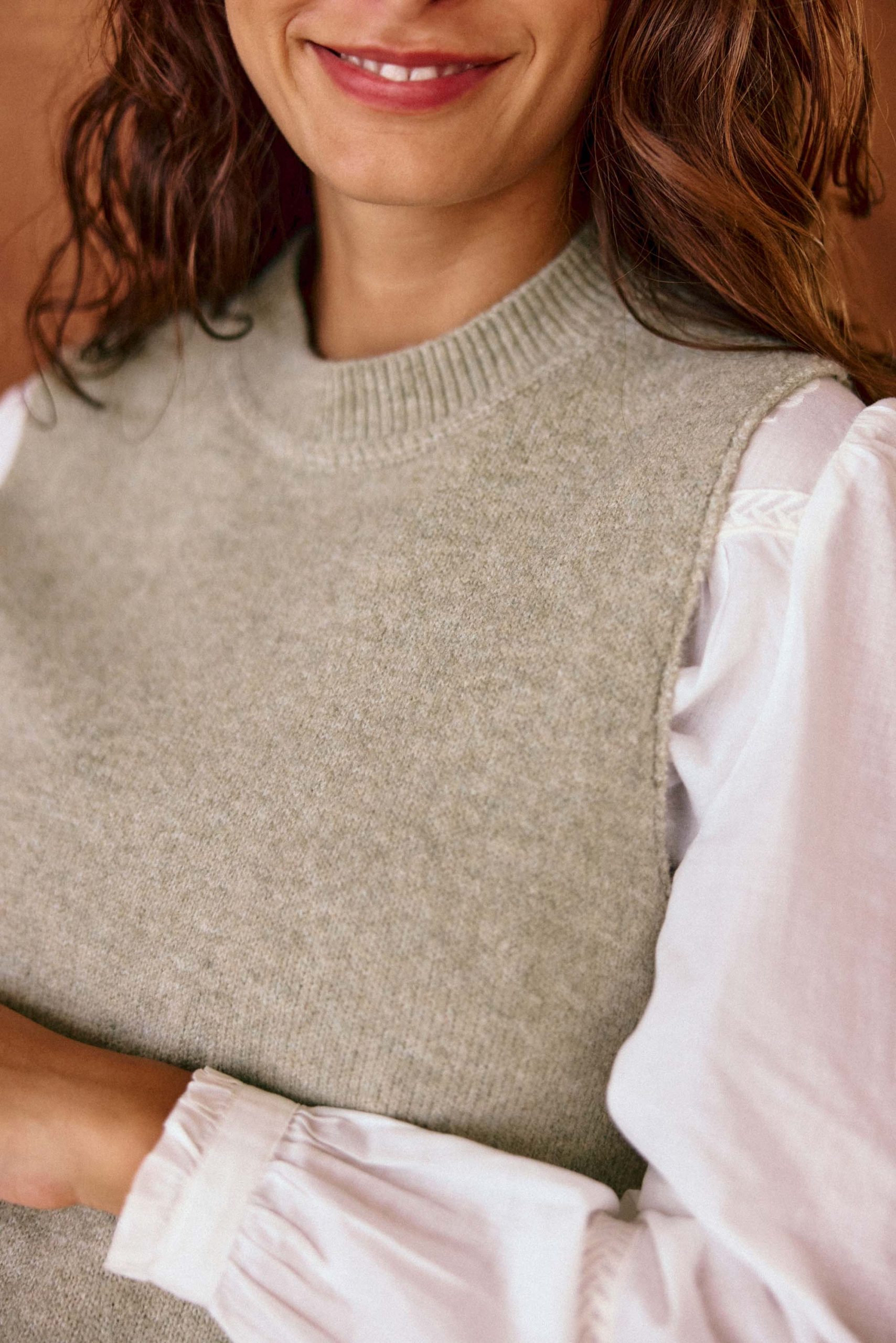 Pull sans manches kaki - Manda – Image 3