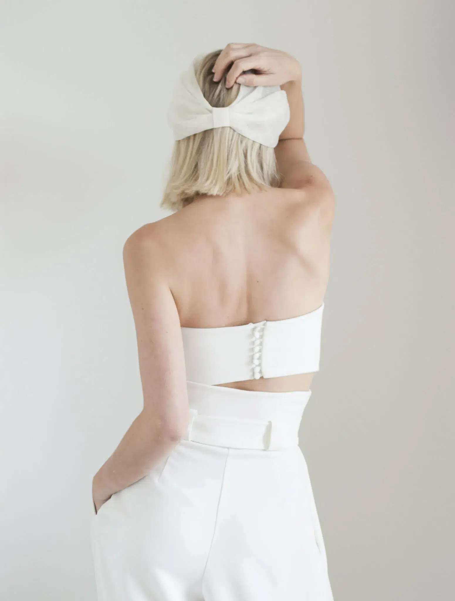 Top Ella – By Romance